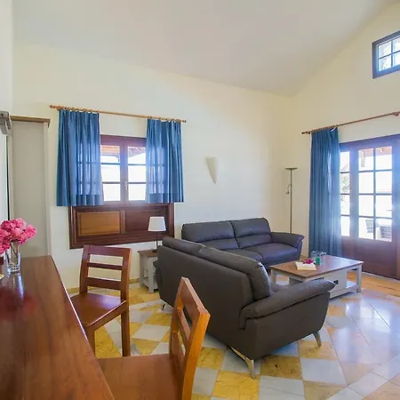 Vila Hyde Playa *